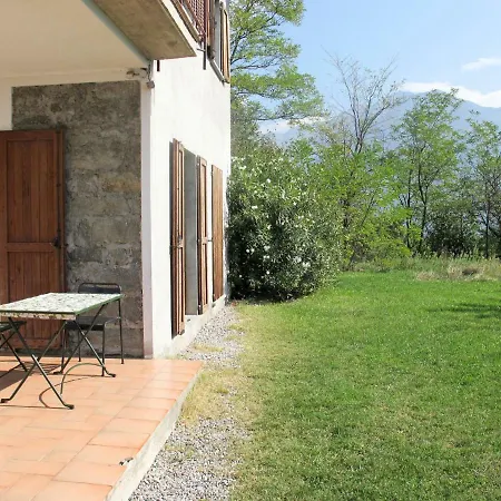 Locazione Turistica Casa Belvedere Dom wakacyjny *